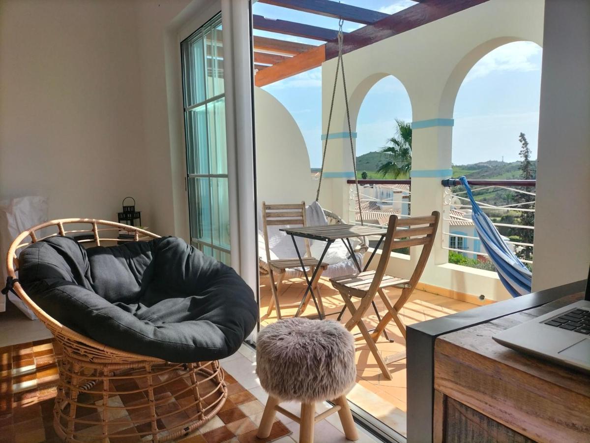 Komfortables Town House In Traumhafter Lage Budens Ngoại thất bức ảnh